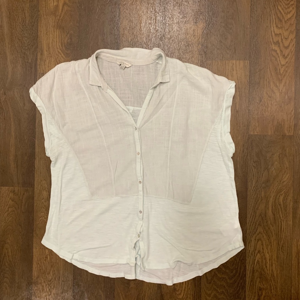 Lucky Brand Women's bottom down shirt in aqua color